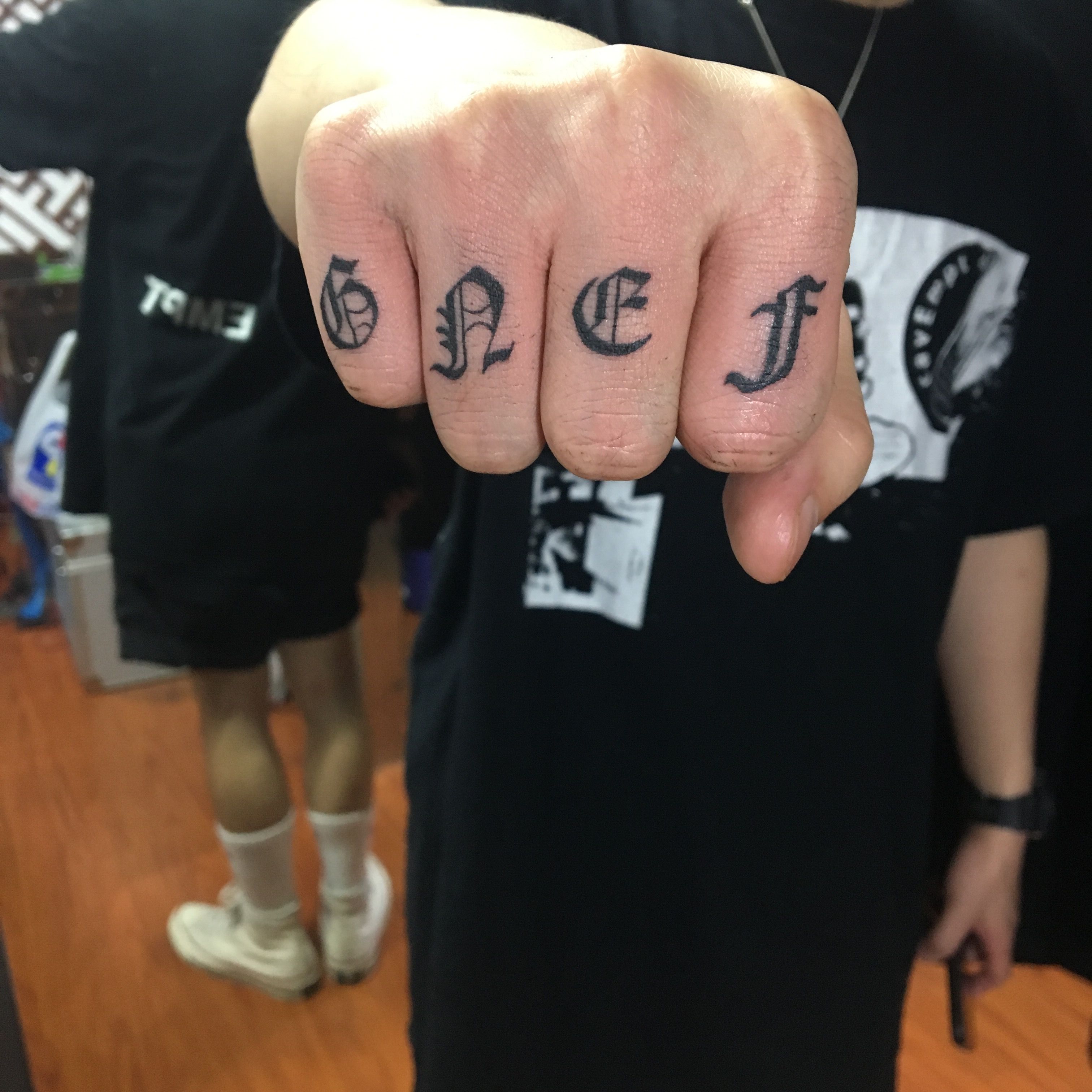 小清新手指字母纹身